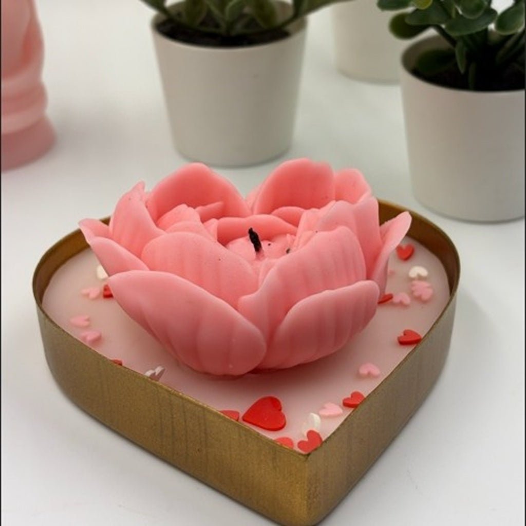Heart Urli Scented Candle Color Pink Blush & Fragrance Vanilla - Love & Flames