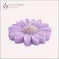 Floating Daisy Scented Candle Color Purple Lavender & Fragrance Lavender - Love & Flames
