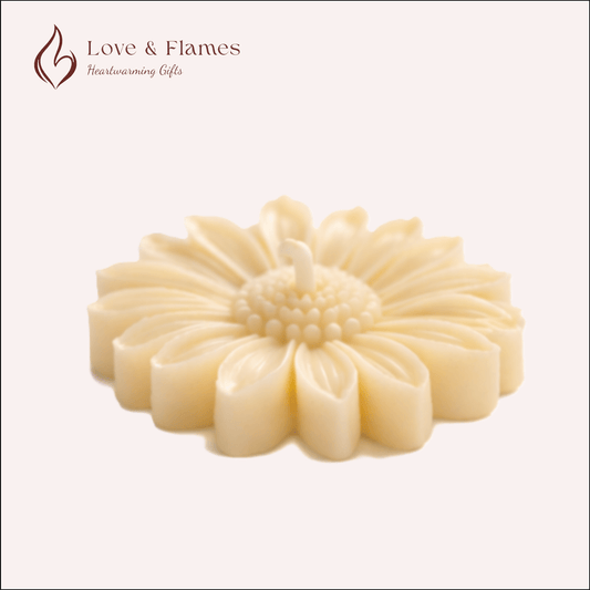Floating Daisy Scented Candle Color Yellow Lemon & Fragrance Jasmine - Love & Flames