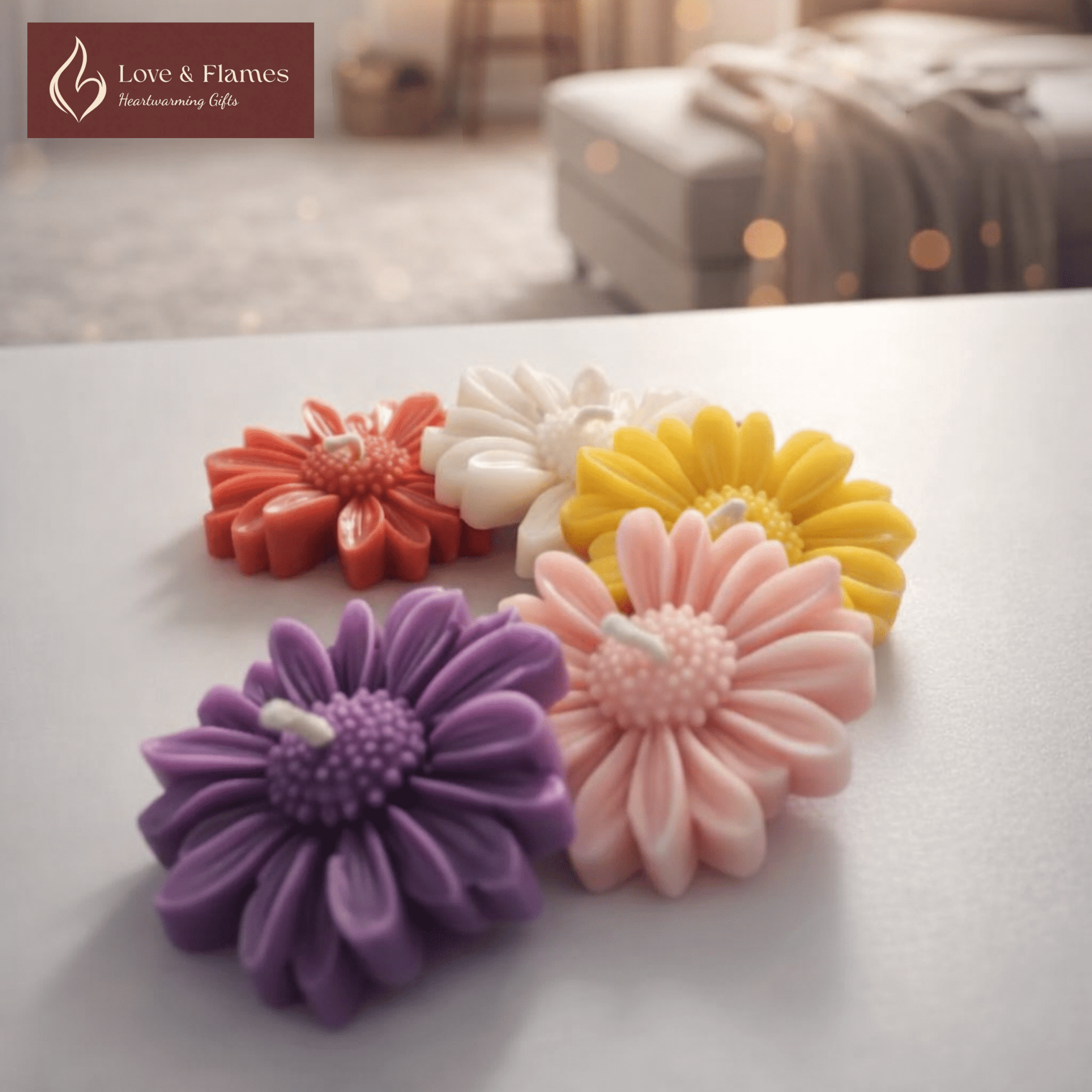 Floating Daisy Scented Candle – Water Floatable Floral Decorative Candle - Love & Flames