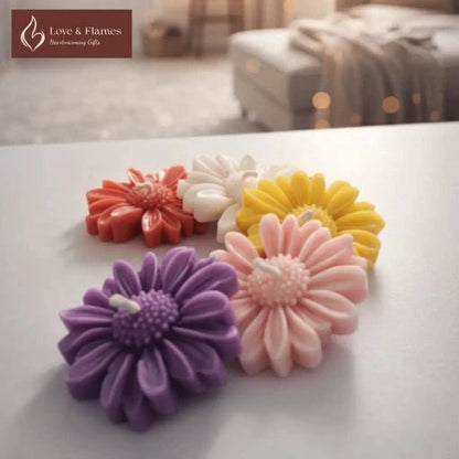 Floating Daisy Scented Candle – Water Floatable Floral Decorative Candle - Love & Flames