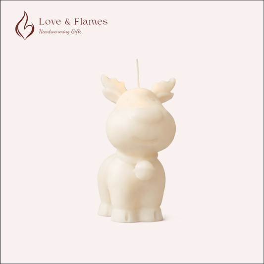 Rudolph Reindeer Scented Candle Color White Ivory & Fragrance Vanilla - Love & Flames